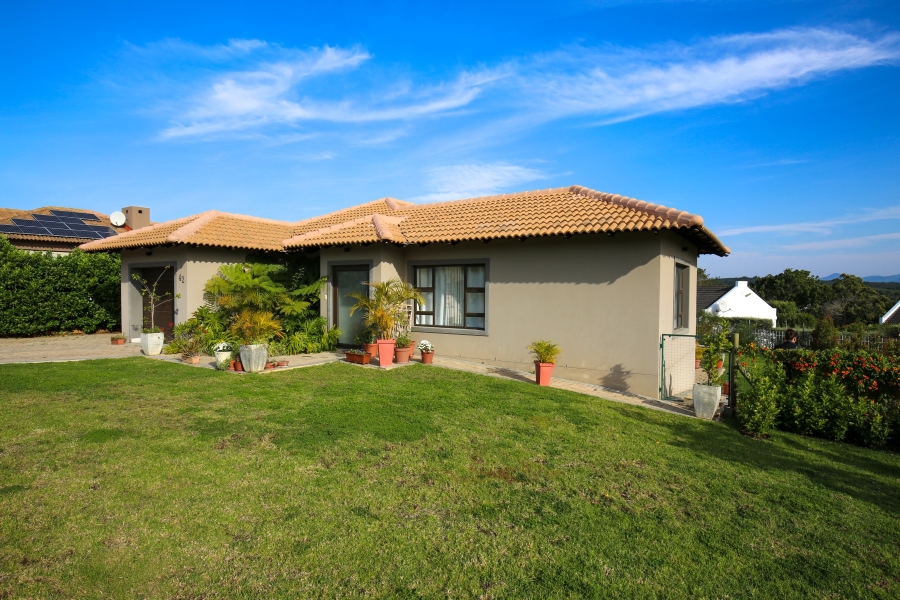 3 Bedroom Property for Sale in The Hill Western Cape